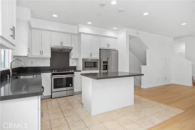 Detail Gallery Image 17 of 42 For 292 Novel, Irvine,  CA 92618 - 2 Beds | 2/1 Baths