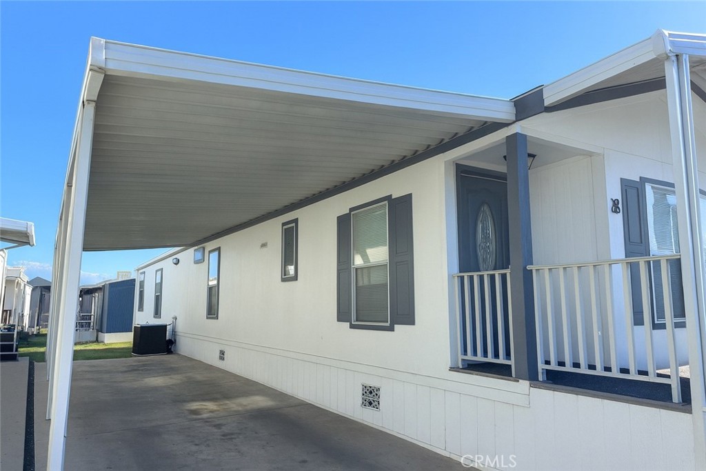 MLS #IV25267075 image #2