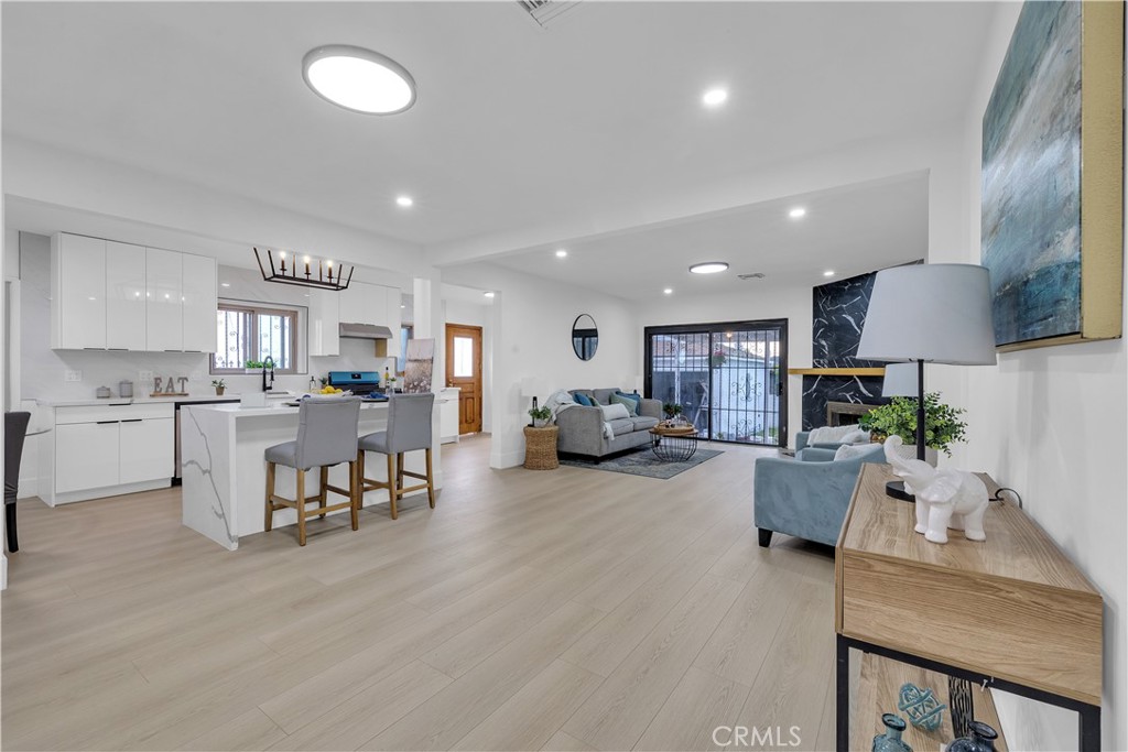 1Eaf714B 4E98 4Cd3 Bd91 B443A40A3B4B 10213 S 1St Avenue, Inglewood, Ca 90303 &Lt;Span Style='BackgroundColor:transparent;Padding:0Px;'&Gt; &Lt;Small&Gt; &Lt;I&Gt; &Lt;/I&Gt; &Lt;/Small&Gt;&Lt;/Span&Gt;