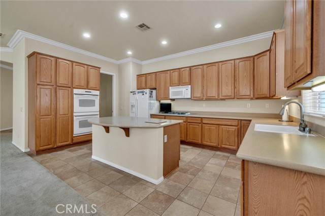1708 Snowberry Road, Beaumont CA: https://media.crmls.org/medias/1eb001a2-fe56-4392-9201-b102c9d6b9ab.jpg