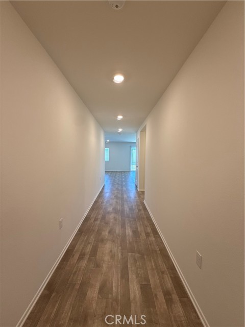 Detail Gallery Image 2 of 36 For 479 Hollyhock Cir, San Jacinto,  CA 92582 - 3 Beds | 2/1 Baths