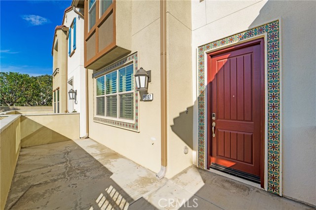 Detail Gallery Image 2 of 27 For 19197 Tideline Ct, Huntington Beach,  CA 92648 - 4 Beds | 2/1 Baths