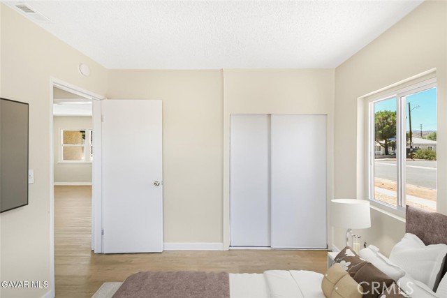 Detail Gallery Image 9 of 16 For 203 E Avenue P4, Palmdale,  CA 93550 - 2 Beds | 1 Baths
