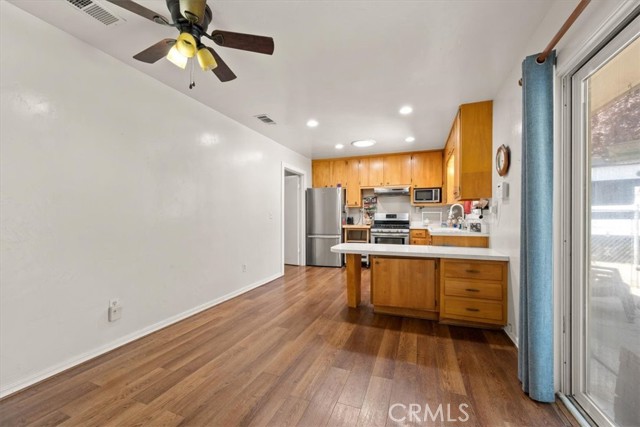 7100 Navajoa Avenue, Atascadero CA: https://media.crmls.org/medias/1eb21e47-67a4-48d4-a9c7-a45fdb70b23c.jpg