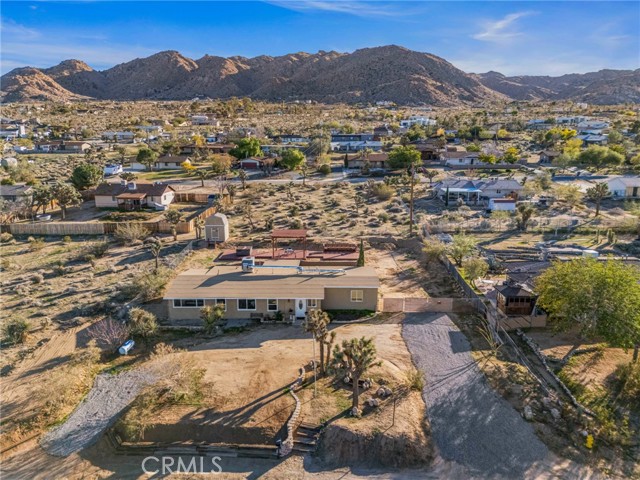 Detail Gallery Image 7 of 42 For 60325 Natoma, Joshua Tree,  CA 92252 - 4 Beds | 2 Baths