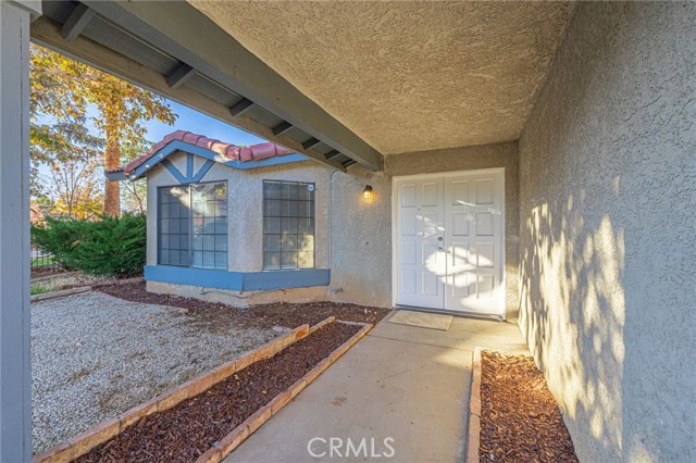 Detail Gallery Image 7 of 49 For 1201 Camran, Lancaster,  CA 93535 - 5 Beds | 3 Baths