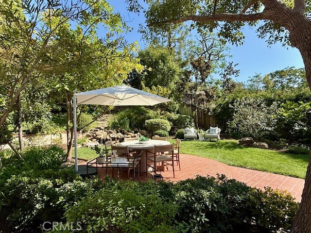 17 Wandering Rill, Irvine CA: https://media.crmls.org/medias/1eb3b15e-fd97-4731-93a5-d6d6ac4d5976.jpg