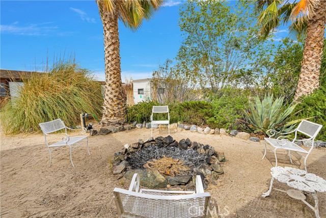 Detail Gallery Image 47 of 68 For 9180 Joshua Ave, Lucerne Valley,  CA 92356 - 4 Beds | 1/1 Baths