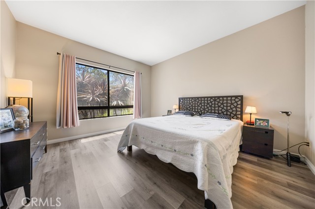 11 Palos, Irvine CA: https://media.crmls.org/medias/1eb4b1af-b7b1-4709-a344-b88bb447a0d6.jpg