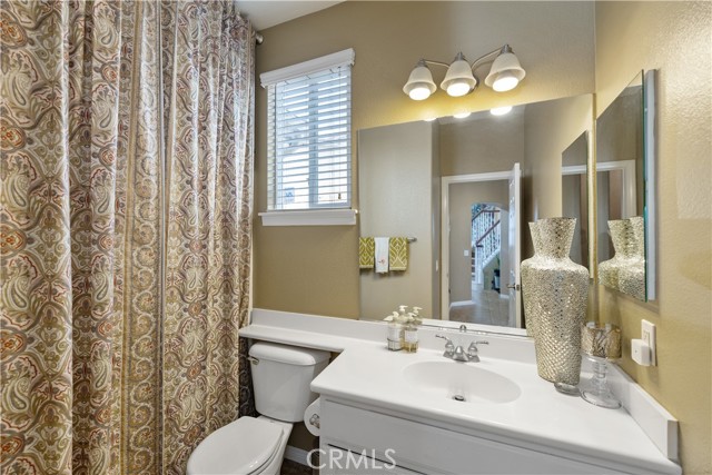Image 23 of 47 For 27608 Whisperwood Drive