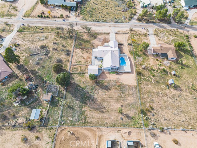 Detail Gallery Image 48 of 49 For 9515 Juniper, Apple Valley,  CA 92308 - 6 Beds | 4/1 Baths