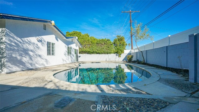 Detail Gallery Image 47 of 63 For 24306 Gilmore St, West Hills,  CA 91307 - 4 Beds | 2 Baths