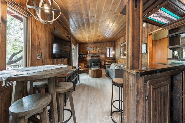 Detail Gallery Image 3 of 26 For 746 Villa Grove Ave, Big Bear City,  CA 92314 - 2 Beds | 1 Baths