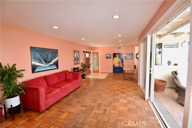 Detail Gallery Image 13 of 27 For 617 S Bradshawe, Monterey Park,  CA 91754 - 2 Beds | 1 Baths