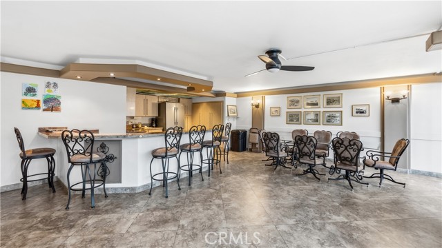 2601 E Ocean Boulevard, Long Beach CA: https://media.crmls.org/medias/1eb85838-d19d-48fd-aad6-7b5fda5f183a.jpg