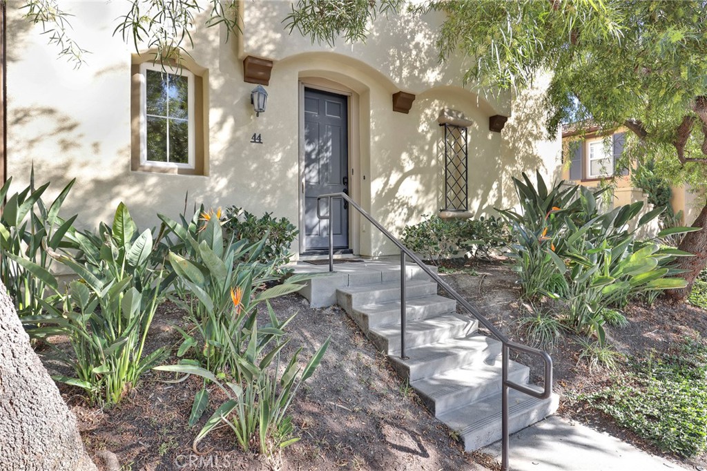 MLS #OC25270276 image #24