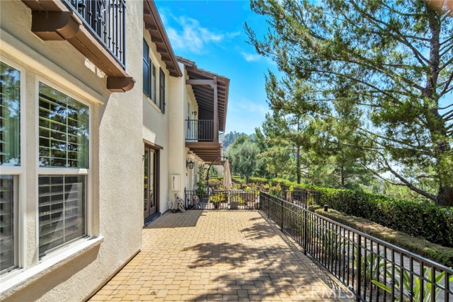 873 Terrace Lane W, Diamond Bar CA: https://media.crmls.org/medias/1eb9bd00-9da6-4efd-8259-46d5280be0fe.jpg