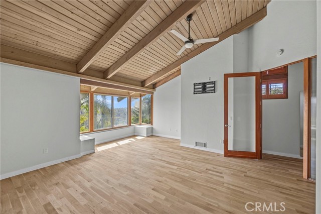 4 Woodhaven, Laguna Niguel CA: https://media.crmls.org/medias/1eba2085-8d36-431c-8774-2f58e740987e.jpg