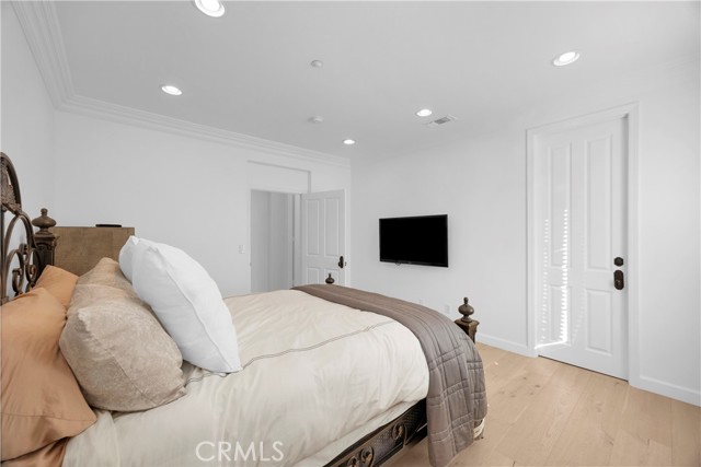 Detail Gallery Image 49 of 61 For 21331 Balerma Ln, Huntington Beach,  CA 92648 - 4 Beds | 3/1 Baths