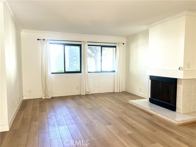 Detail Gallery Image 16 of 41 For 4 Latitude Ct, Newport Beach,  CA 92663 - 3 Beds | 2/1 Baths