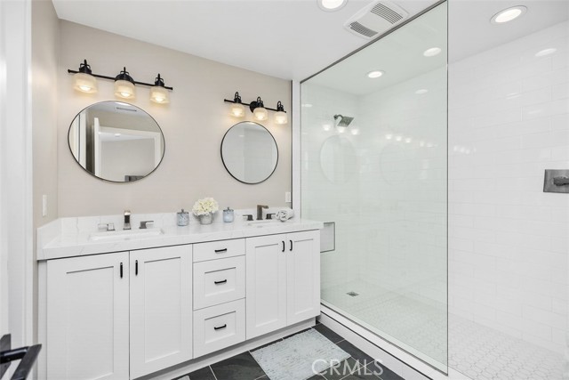 Detail Gallery Image 14 of 21 For 2076 Tablelands Way, Costa Mesa,  CA 92627 - 3 Beds | 3 Baths