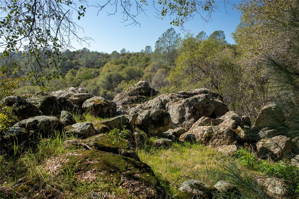 https://media.crmls.org/medias/1ebbd1b7-ccf3-4d52-8987-73dfc4c42e3a.jpg?preset=X-Large