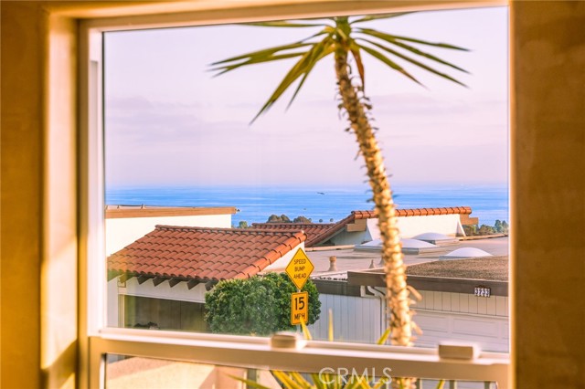 3736 Calle Casino, San Clemente CA: https://media.crmls.org/medias/1ebd5c39-3820-4430-acbe-c6242418dffc.jpg