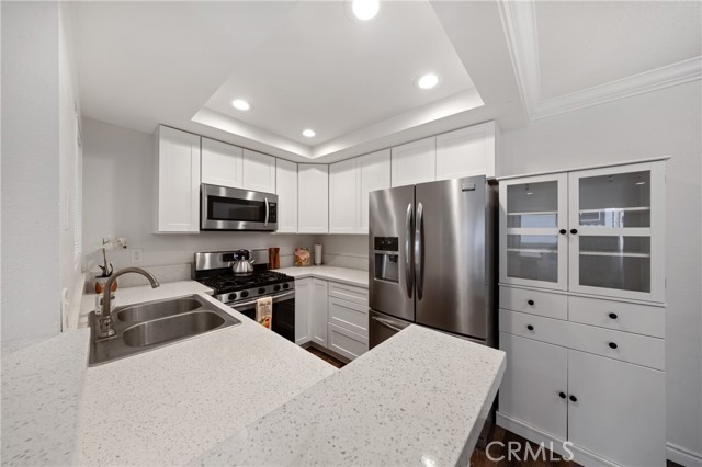 Detail Gallery Image 11 of 31 For 16377 Lakeshore 6k,  Lake Elsinore,  CA 92530 - 2 Beds | 2/1 Baths