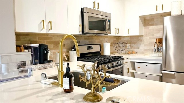 Detail Gallery Image 6 of 28 For 1801 E Katella Ave #4005,  Anaheim,  CA 92805 - 1 Beds | 1 Baths