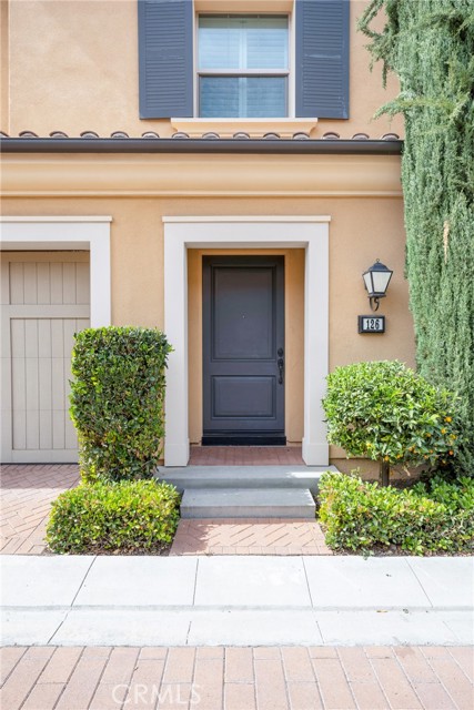 Detail Gallery Image 4 of 60 For 126 Gulfstream, Irvine,  CA 92620 - 3 Beds | 2/1 Baths