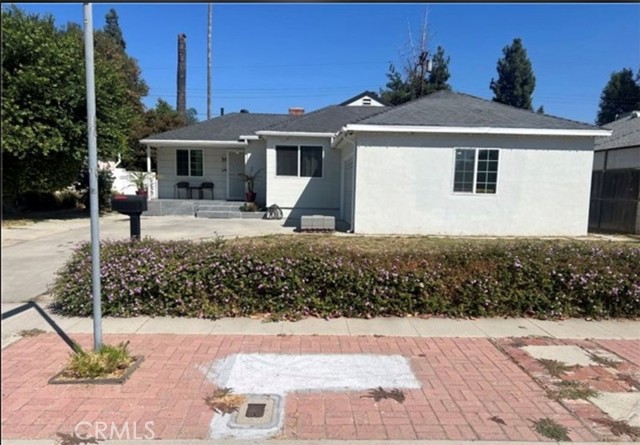 18763 Sunburst Street, Northridge CA: https://media.crmls.org/medias/1ebec011-a1c8-40a1-b426-0d5a2c842bf8.jpg