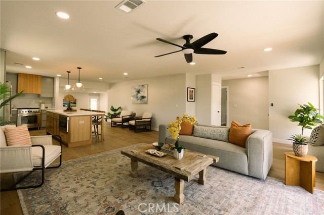 Detail Gallery Image 11 of 48 For 2050 Josie Ave, Long Beach,  CA 90815 - 3 Beds | 2 Baths