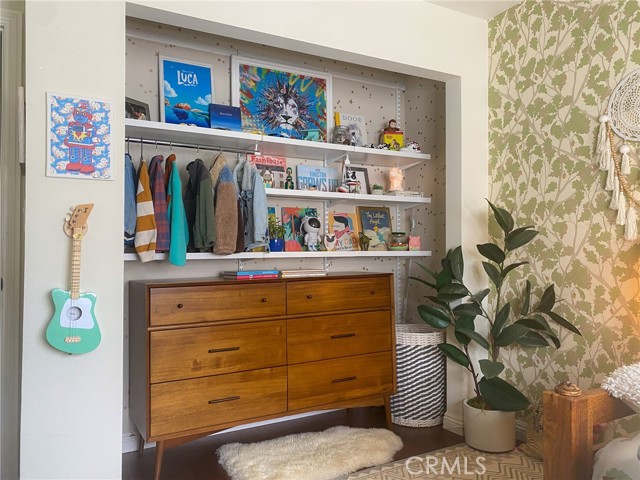 Detail Gallery Image 14 of 26 For 4218 Troost #15,  Studio City,  CA 91604 - 3 Beds | 3 Baths