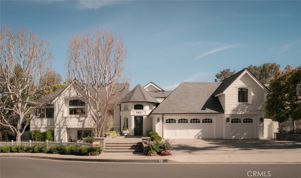 2 Royal Saint George Road