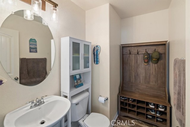 Detail Gallery Image 12 of 45 For 53011 Climber Ct, Lake Elsinore,  CA 92532 - 5 Beds | 3/1 Baths