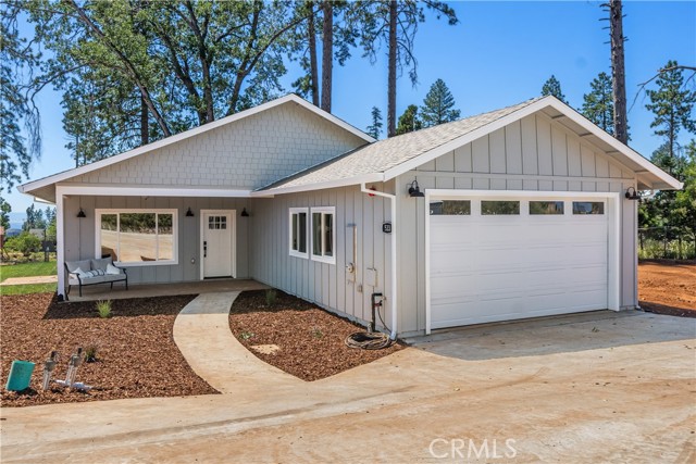 Detail Gallery Image 1 of 35 For 533 Valley View Dr, Paradise,  CA 95969 - 3 Beds | 2 Baths