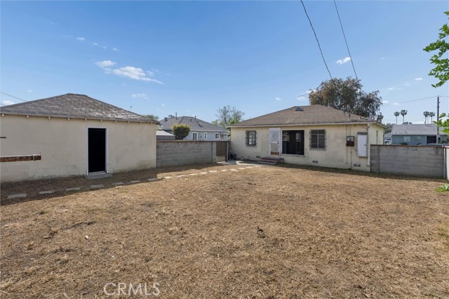 Detail Gallery Image 12 of 18 For 1613 E Ezmirlian, Compton,  CA 90221 - 3 Beds | 1 Baths