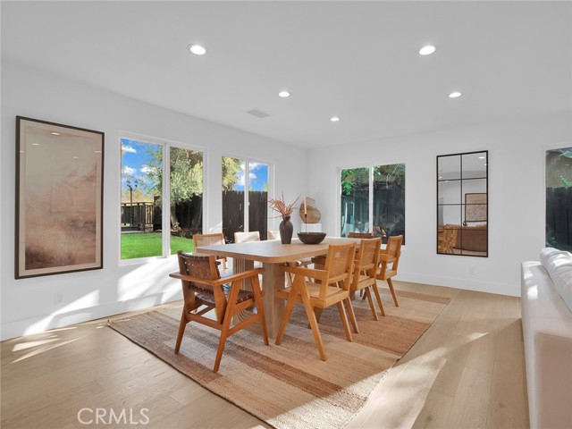 Image 17 of 51 For 24100 Philiprimm Street