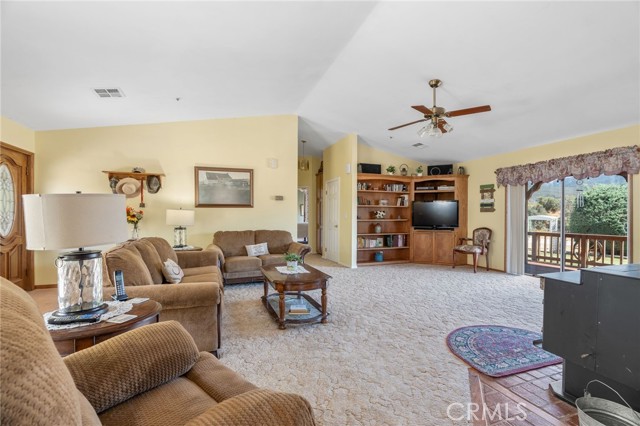 Detail Gallery Image 7 of 74 For 1087 Lockwood Valley Rd, Maricopa,  CA 93252 - 3 Beds | 2 Baths