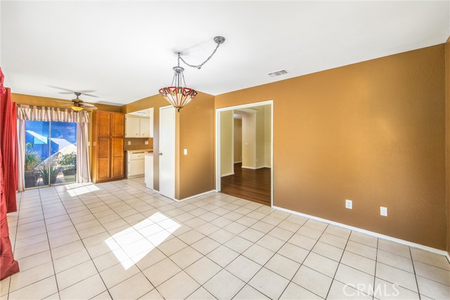 Detail Gallery Image 15 of 56 For 640 Jeremy Ct, Redlands,  CA 92374 - 3 Beds | 2 Baths