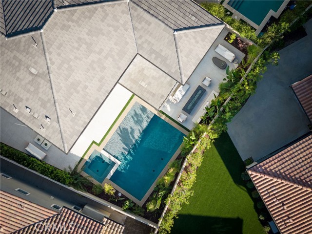 Detail Gallery Image 48 of 52 For 104 Interstellar, Irvine,  CA 92618 - 5 Beds | 5/1 Baths