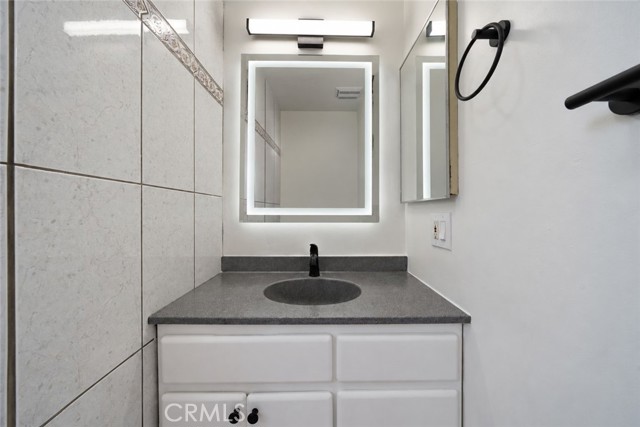 4333 Mcnab photo 18