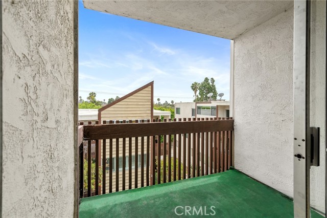 Detail Gallery Image 5 of 25 For 6000 Canterbury Dr #D307,  Culver City,  CA 90230 - 2 Beds | 2 Baths