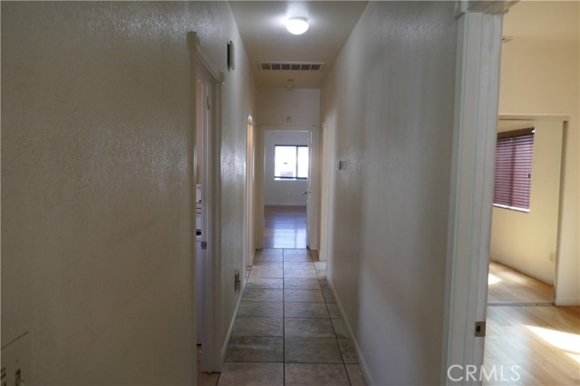 Detail Gallery Image 9 of 11 For 8632 S Fir Ave, Los Angeles,  CA 90002 - 3 Beds | 2 Baths
