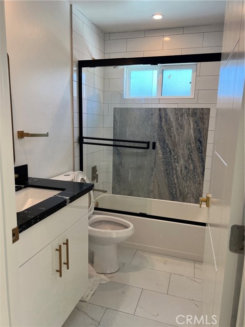 8129 Radford Avenue, North Hollywood CA: https://media.crmls.org/medias/1ec5df3c-e656-4e0d-b4b7-07a65d4b2a5a.jpg