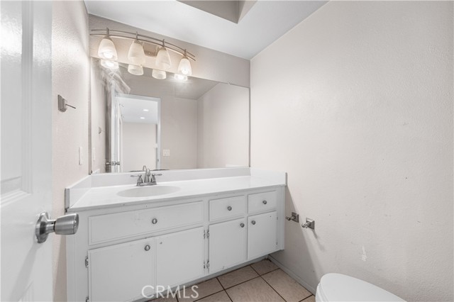 3046 W Avenue J4, Lancaster CA: https://media.crmls.org/medias/1ec60c42-17eb-40b4-b59b-00d4b2b742be.jpg