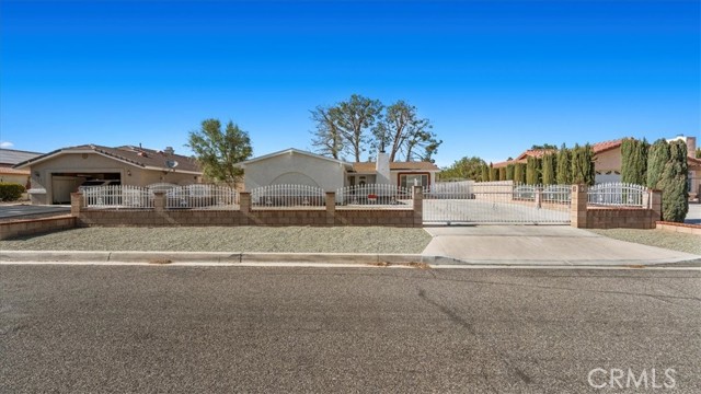 14676 Cool Glen Drive, Helendale, California 92342, 3 Bedrooms Bedrooms, ,2 BathroomsBathrooms,Residential Lease,For Rent,14676 Cool Glen Drive,CRCV25149304