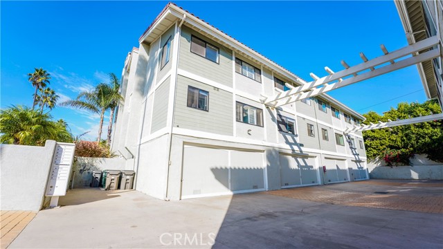 716 Catalina Avenue, Redondo Beach, California 90277, 3 Bedrooms Bedrooms, ,3 BathroomsBathrooms,Residential,Sold,Catalina,DW22220315