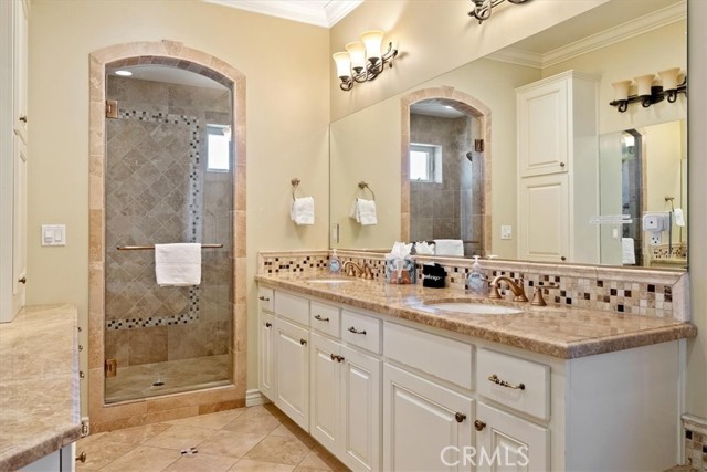245 Driftwood Street, Morro Bay CA: https://media.crmls.org/medias/1ec837b0-ce2c-469f-804a-a65a53c7e22a.jpg