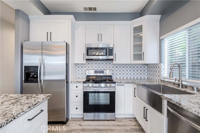 5612 Sprague Avenue, Cypress CA: https://media.crmls.org/medias/1ec84307-b8c4-4cc6-8230-5545ee2e7054.jpg